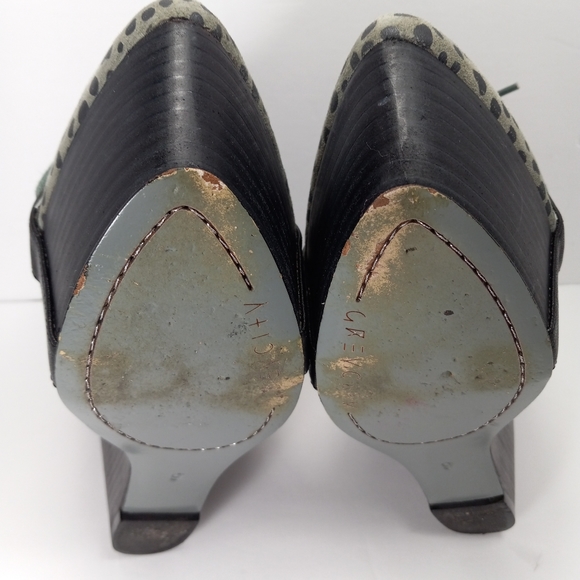 GREY CITY Pale Green Black Spotted Suede Lace-Up Stacked Platform Wedges EUC - Picture 12 of 16